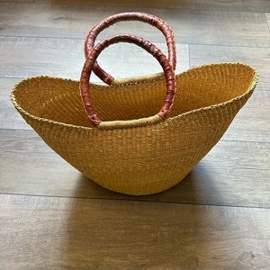 Basket purse